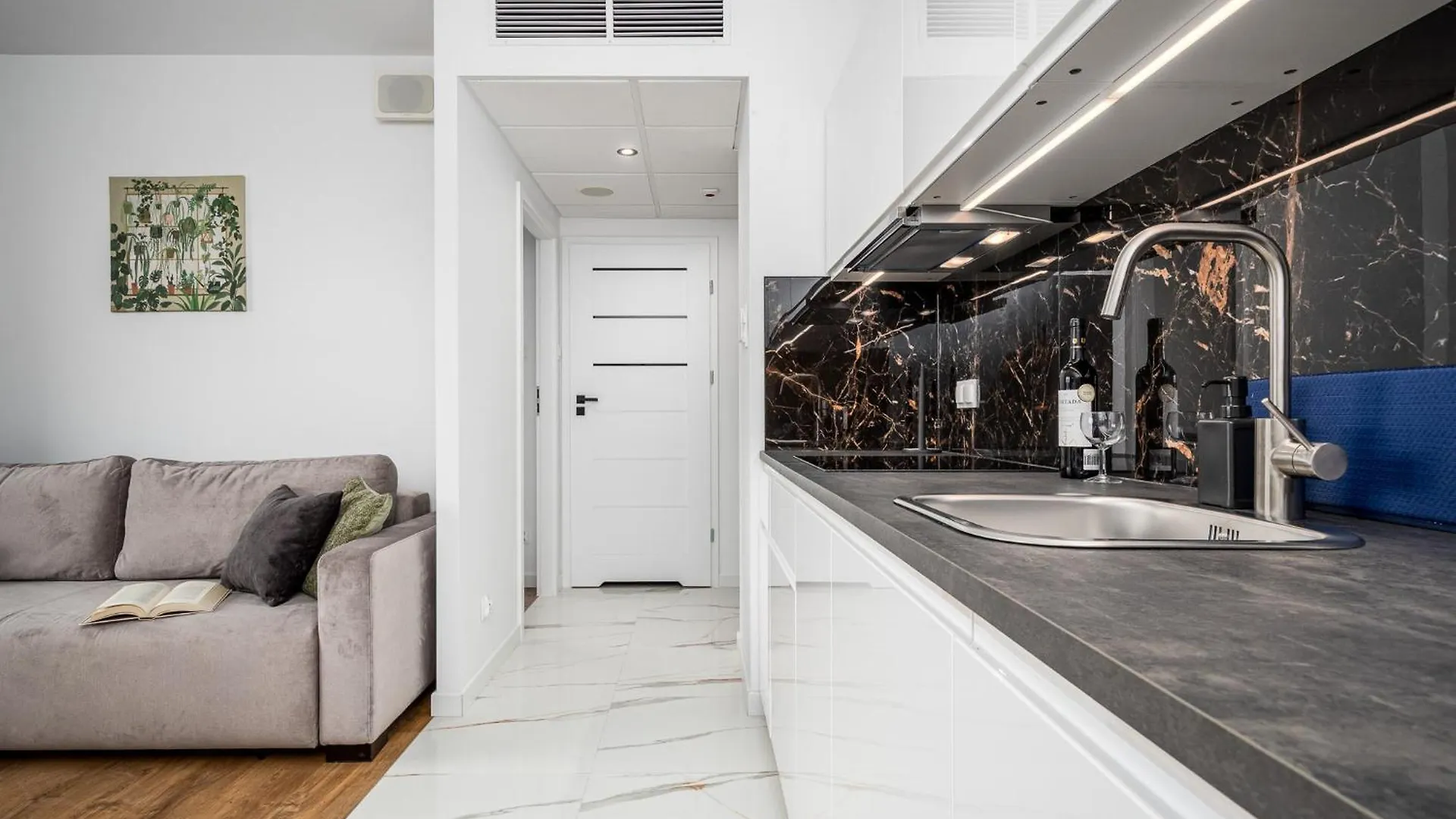 Warsaw Modern Stay 波兰